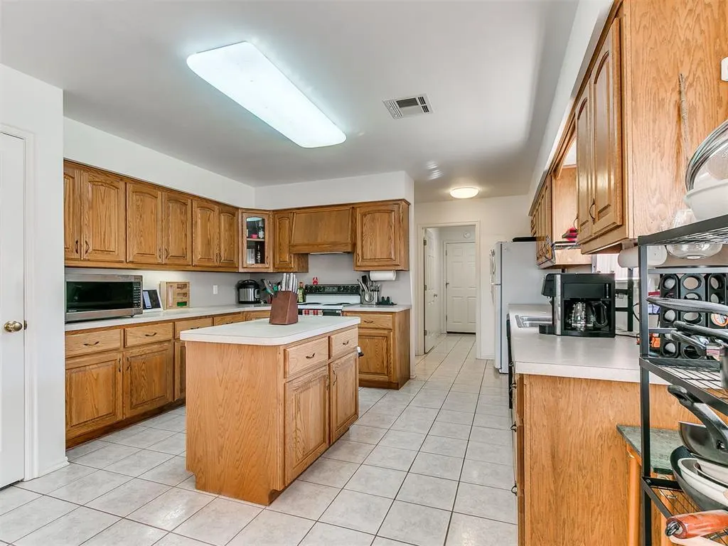 Photo 22 — 1 Weston Road, Shawnee, OK 74804