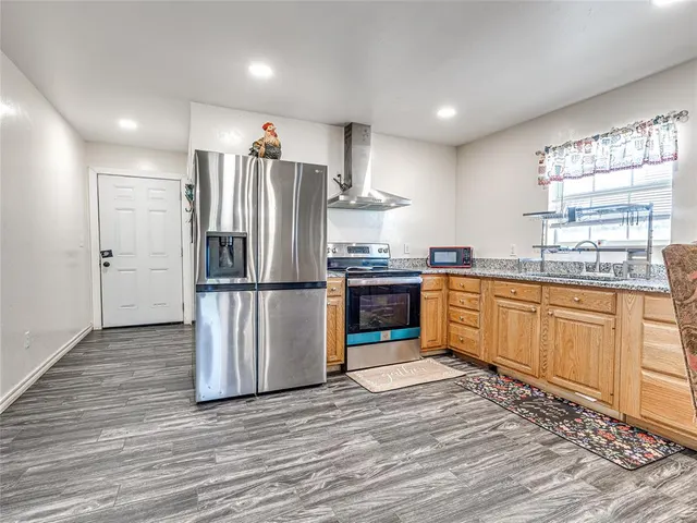 Photo 3 — 13950 Kelly Drive, Noble, OK 73068