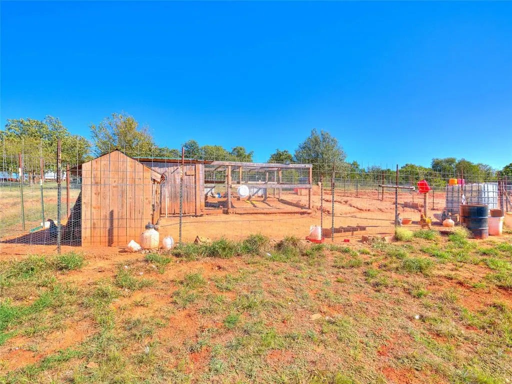 Photo 12 — 13950 Kelly Drive, Noble, OK 73068
