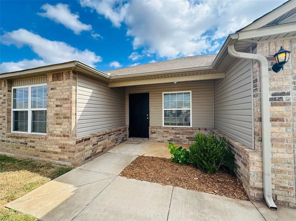 Front exterior — 1890 Bartlett Drive, Newcastle, OK 73065