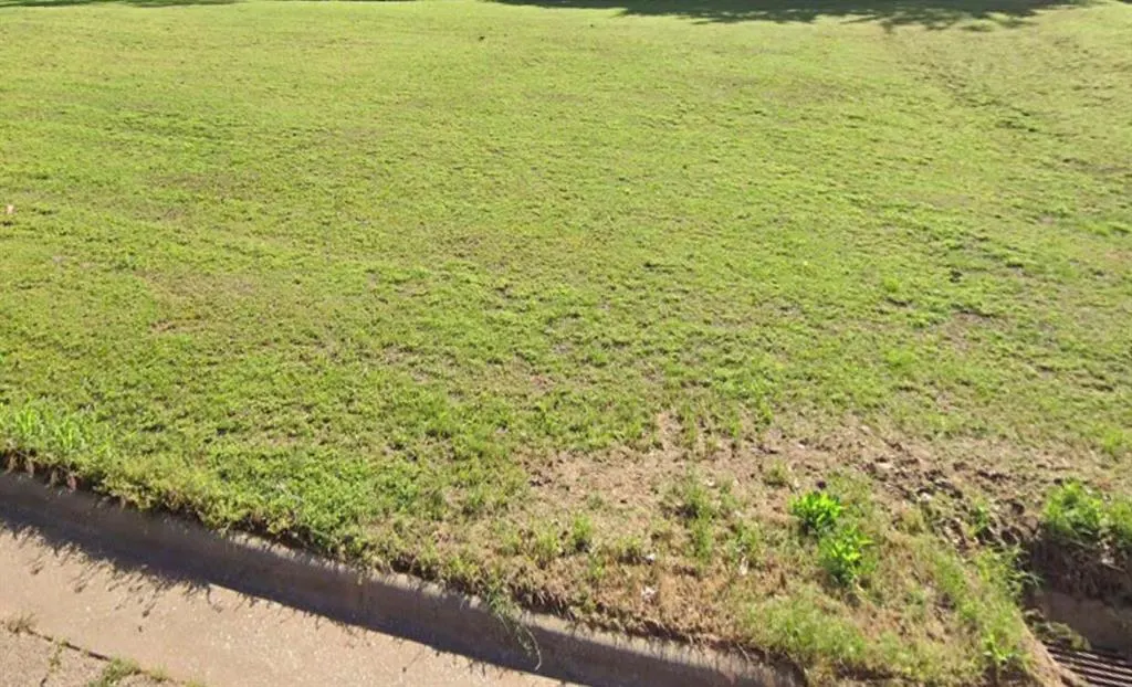 Front exterior — S Capitol Avenue, Guthrie, OK 73044
