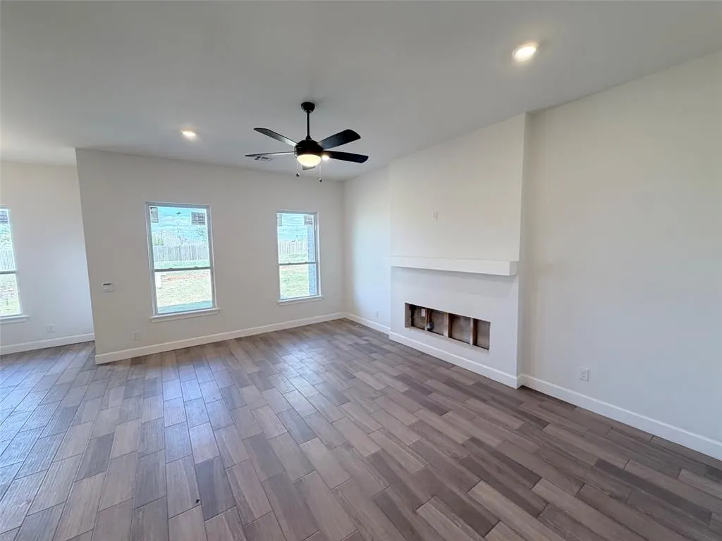 Photo 2 — 2533 NW 196th Street, Edmond, OK 73012