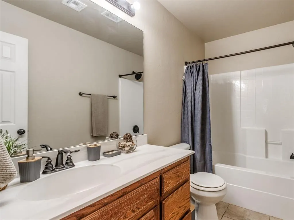 Photo 27 — 10820 Turtlewood Drive, Midwest City, OK 73130