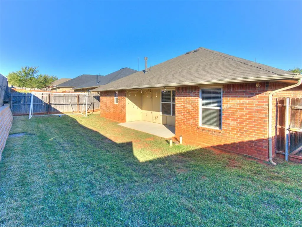 Photo 35 — 10820 Turtlewood Drive, Midwest City, OK 73130