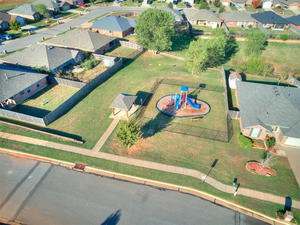 Photo 40 — 10820 Turtlewood Drive, Midwest City, OK 73130