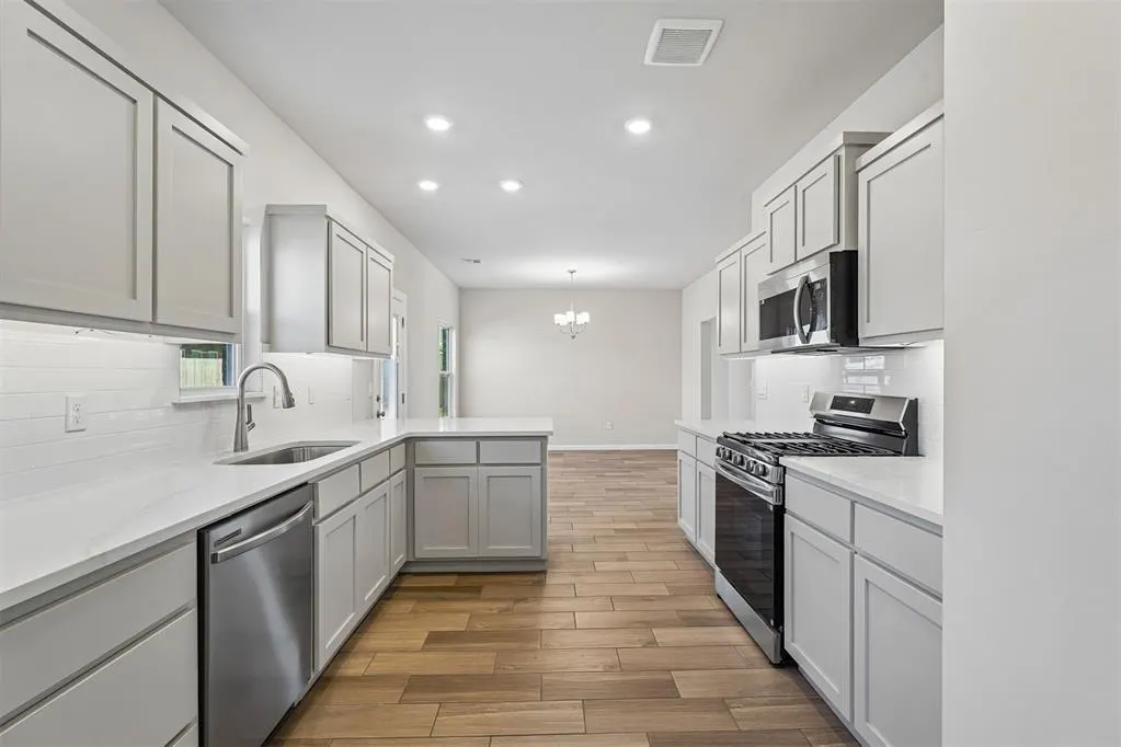 Photo 7 — 1687 Bloomington Court, Newcastle, OK 73065