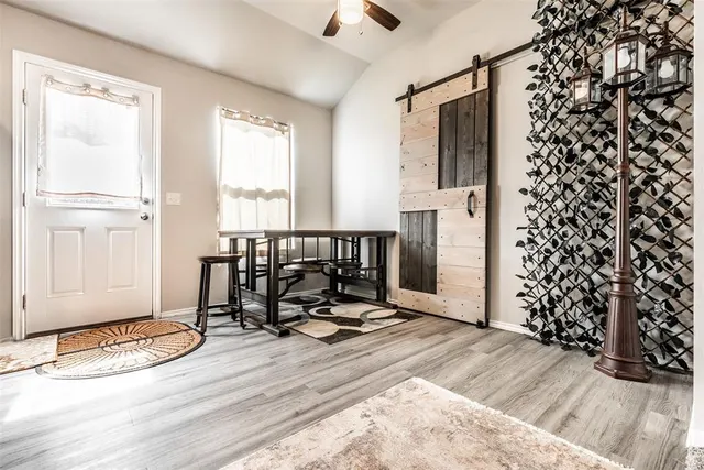 Photo 4 — 9920 Black Bear Trail, Yukon, OK 73099