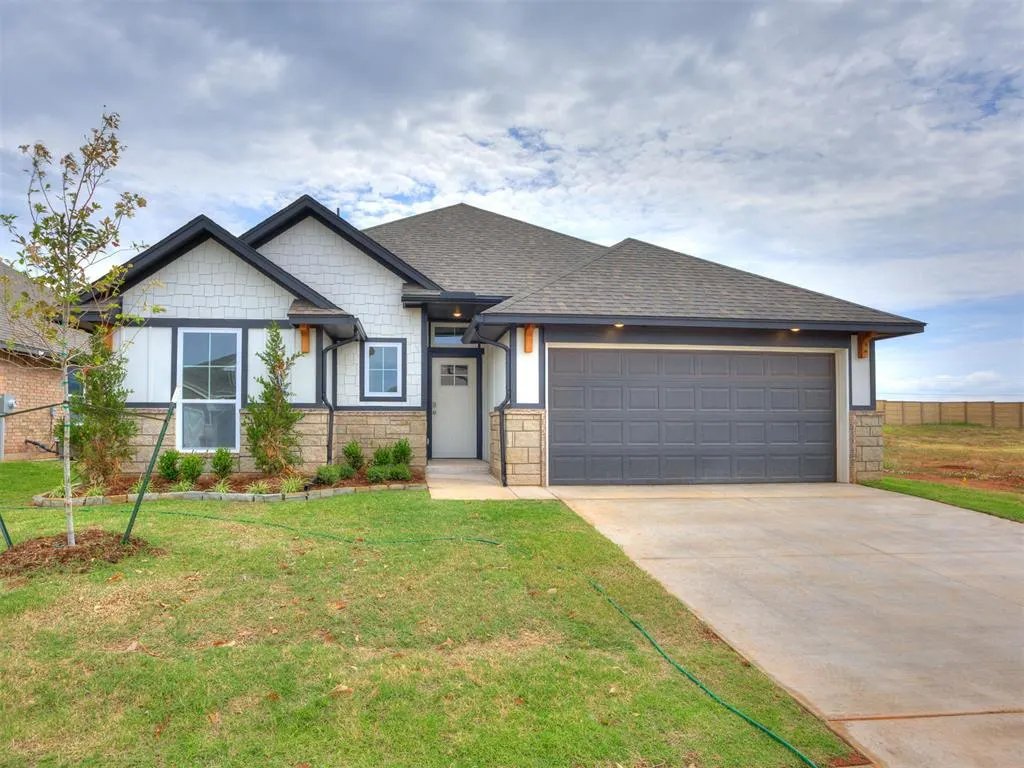 Front exterior — 12652 NW 137th Street, Piedmont, OK 73078