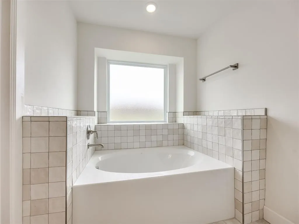 Photo 22 — 12652 NW 137th Street, Piedmont, OK 73078