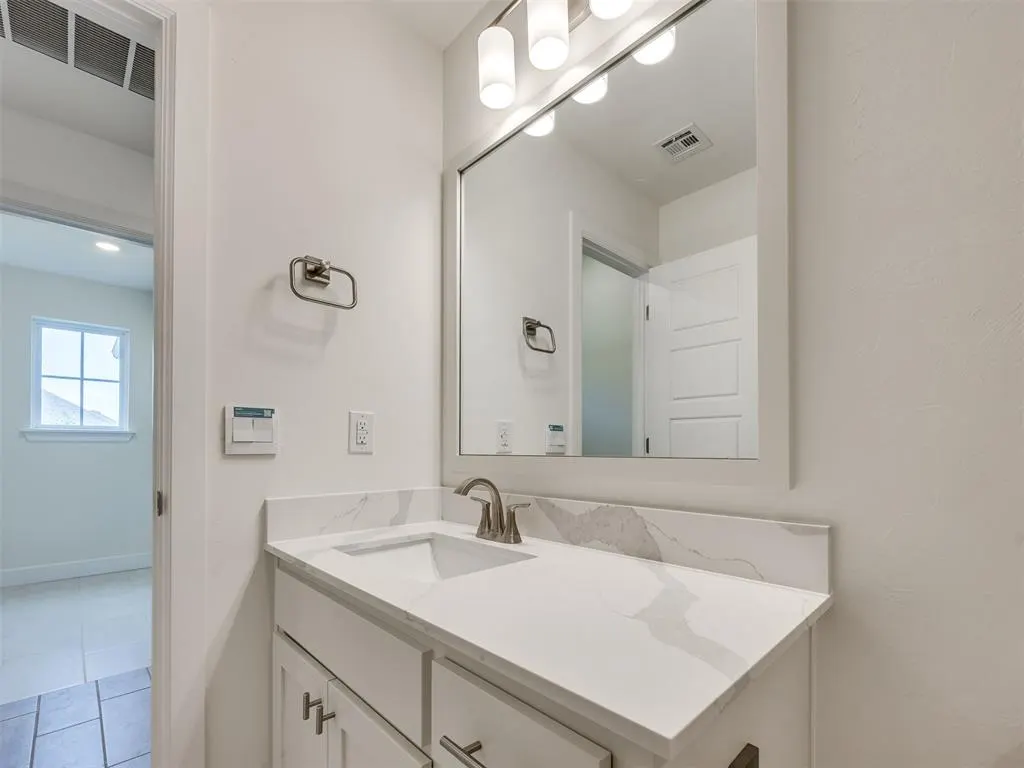 Photo 28 — 12652 NW 137th Street, Piedmont, OK 73078