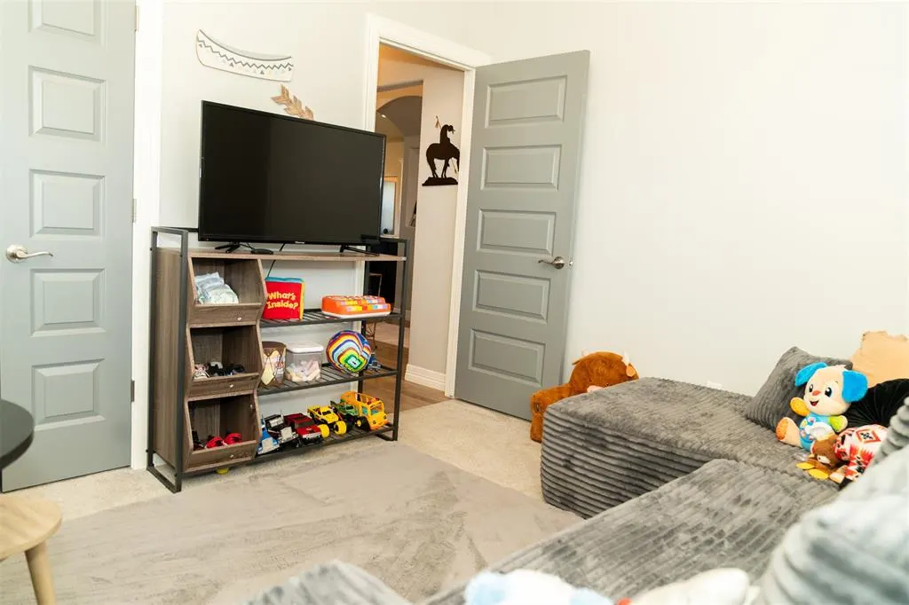 Photo 19 — 11821 NW 108th Terrace, Yukon, OK 73099