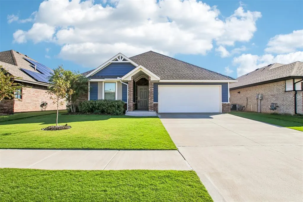 Front exterior — 12112 Brinley Reign Drive, Yukon, OK 73099