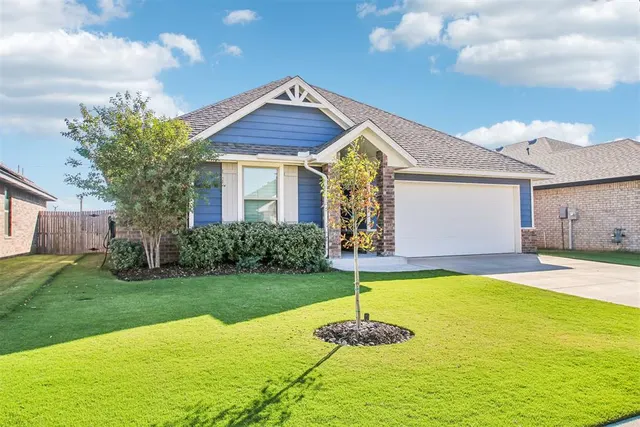 Photo 4 — 12112 Brinley Reign Drive, Yukon, OK 73099