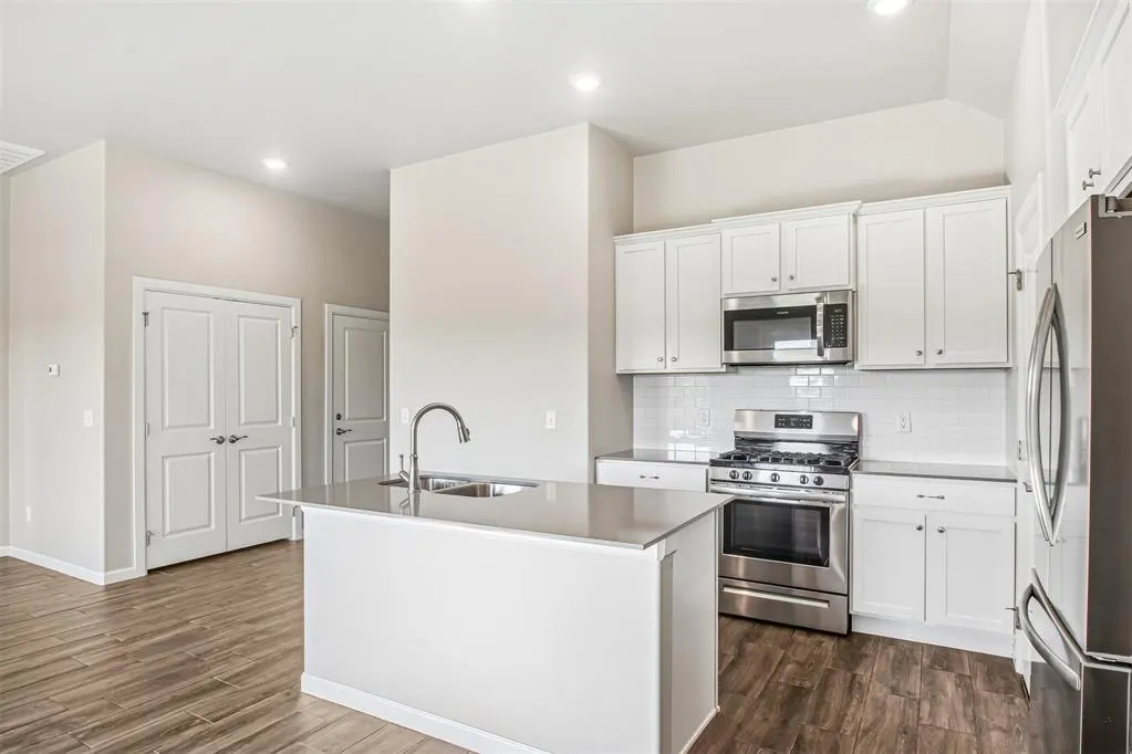 Photo 14 — 12112 Brinley Reign Drive, Yukon, OK 73099