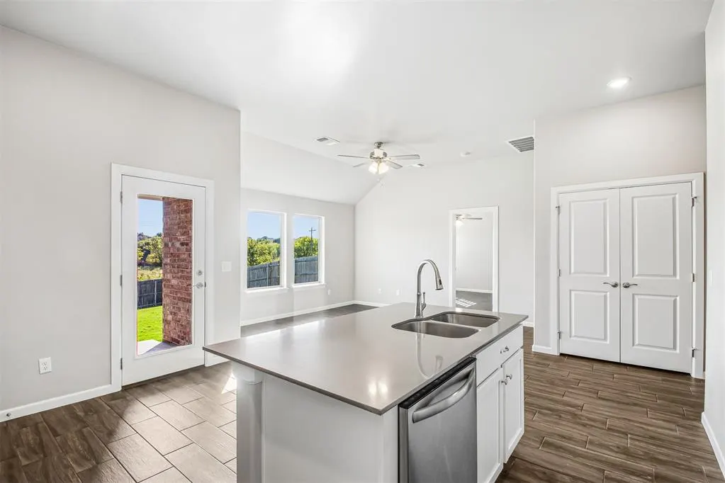 Photo 15 — 12112 Brinley Reign Drive, Yukon, OK 73099