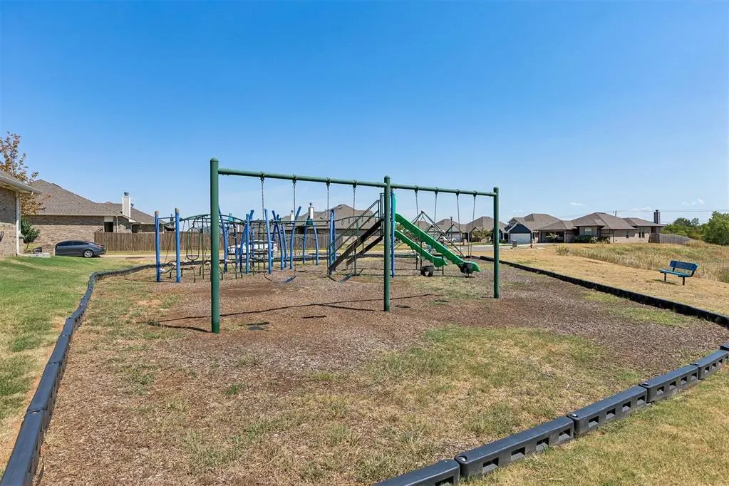Photo 40 — 12112 Brinley Reign Drive, Yukon, OK 73099