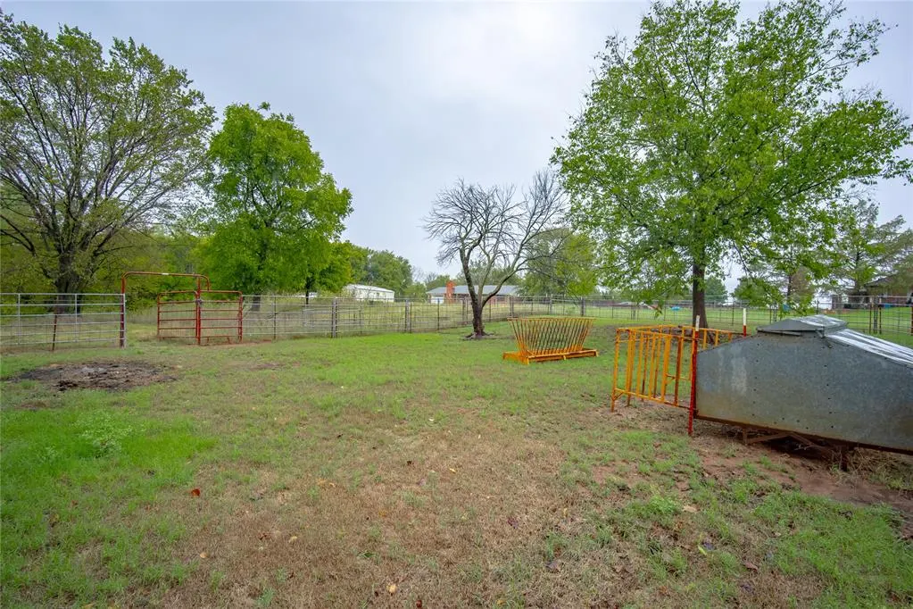 Photo 36 — 10801 Beaver Lane, Lindsay, OK 73052
