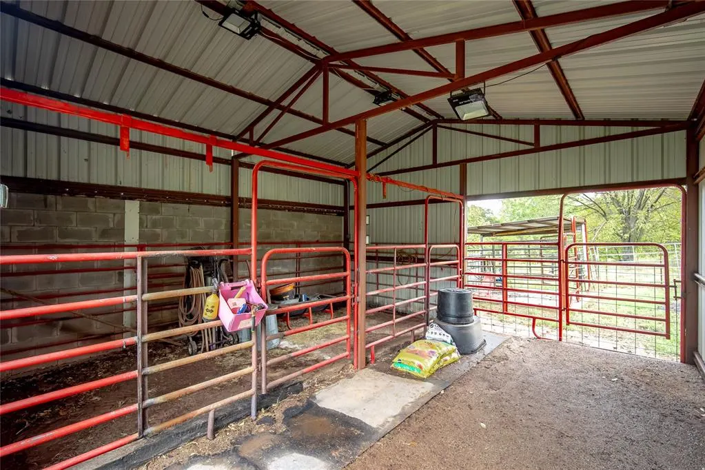 Photo 37 — 10801 Beaver Lane, Lindsay, OK 73052