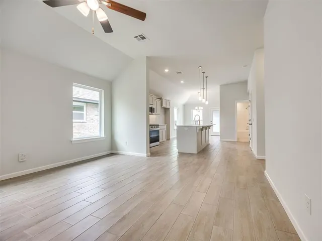 Photo 6 — 1101 SW 139th Terrace, Oklahoma City, OK 73170