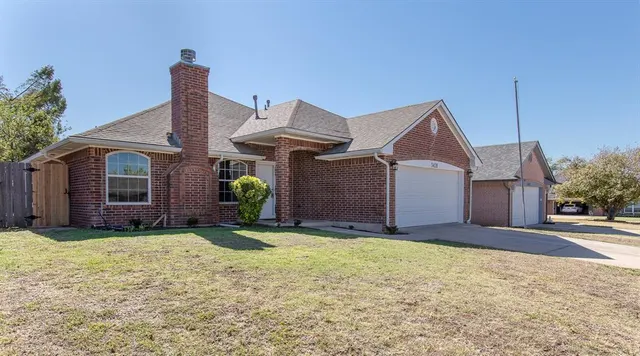 Photo 3 — 3428 Remington Street, Norman, OK 73072
