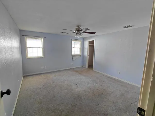 Photo 8 — 320 McKinley Avenue, Calumet, OK 73014