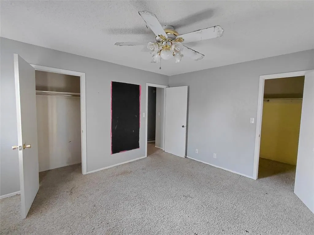 Photo 11 — 320 McKinley Avenue, Calumet, OK 73014