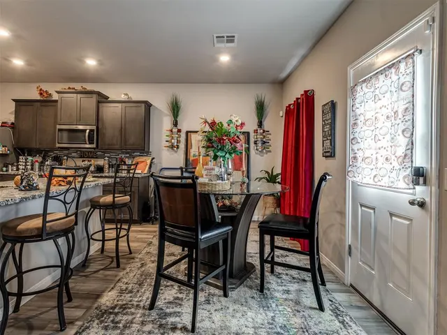 Photo 7 — 2401 Scarlet Lane, El Reno, OK 73036