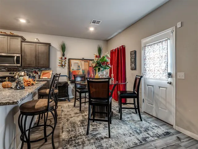 Photo 8 — 2401 Scarlet Lane, El Reno, OK 73036