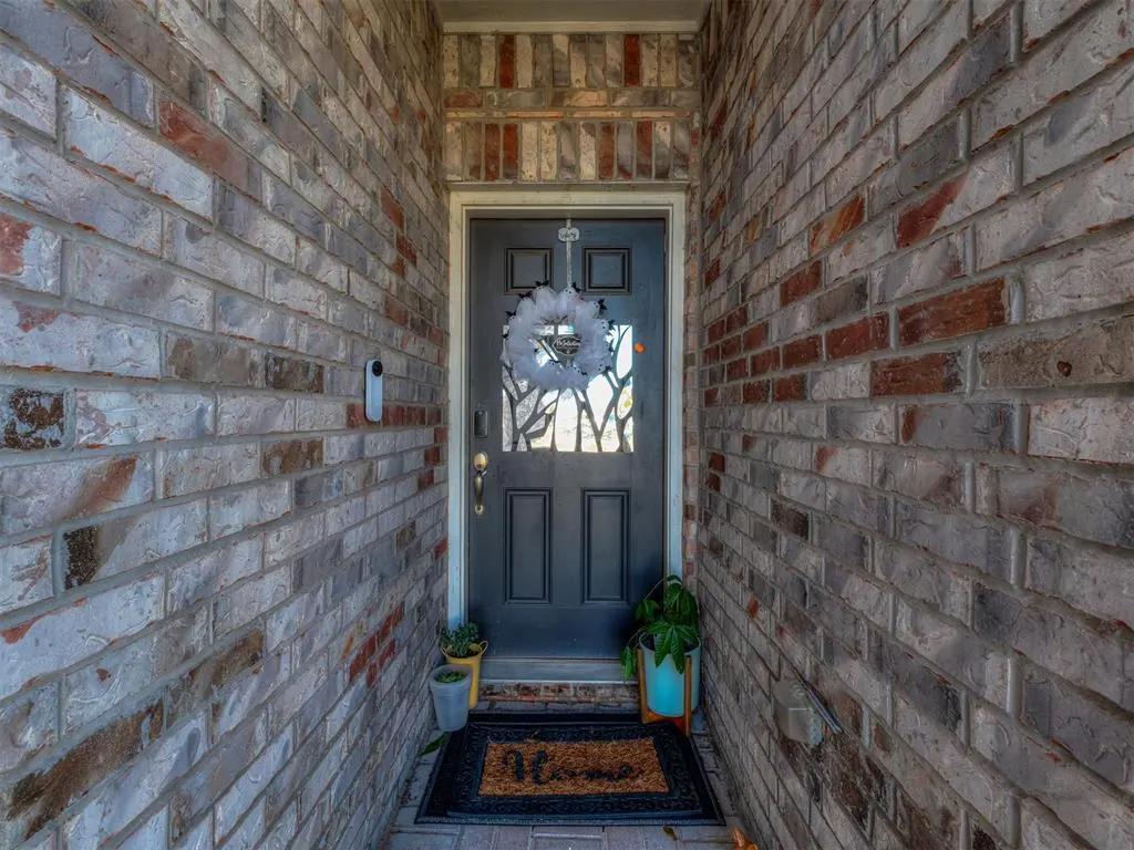 Photo 3 — 2401 Scarlet Lane, El Reno, OK 73036