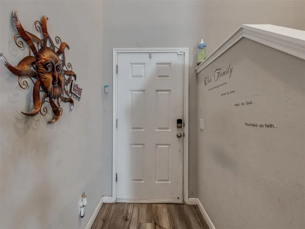 Photo 9 — 2401 Scarlet Lane, El Reno, OK 73036