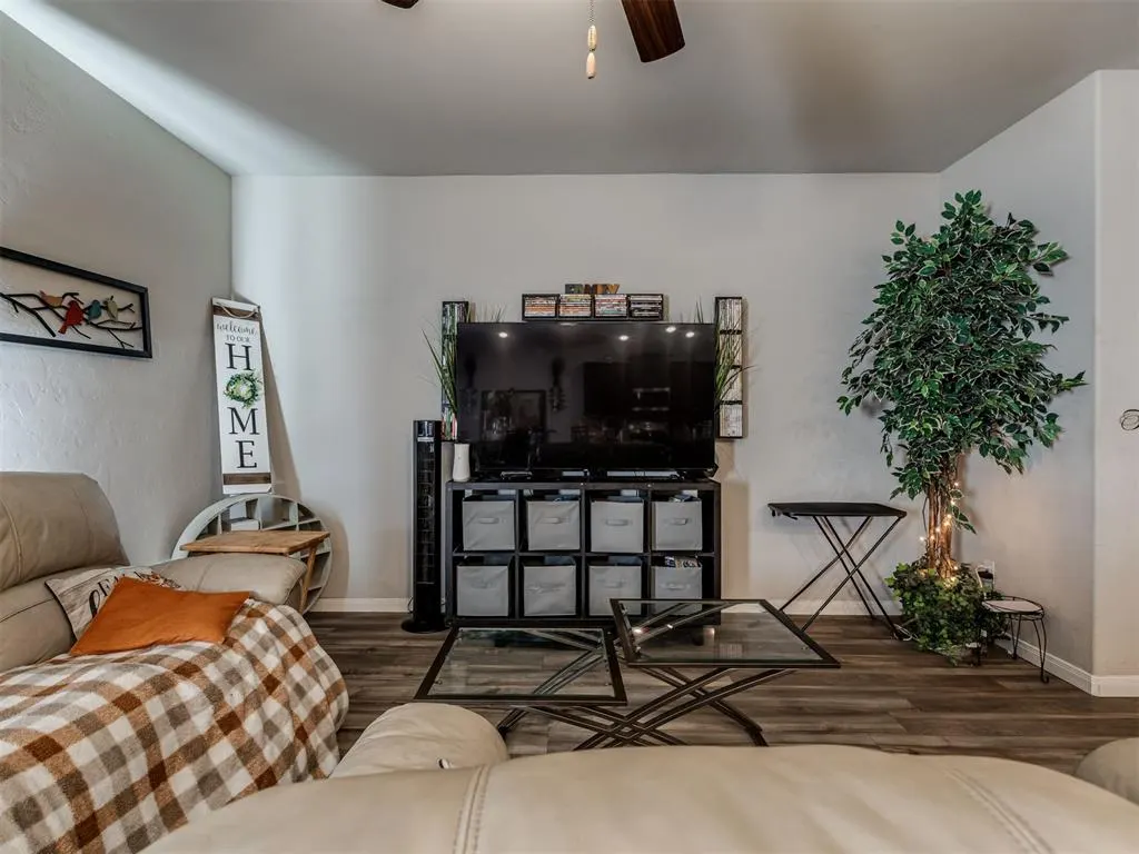 Photo 15 — 2401 Scarlet Lane, El Reno, OK 73036
