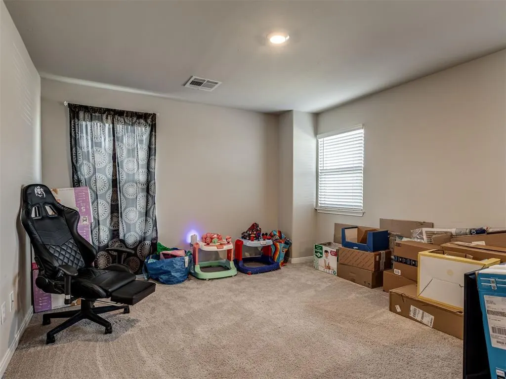 Photo 31 — 2401 Scarlet Lane, El Reno, OK 73036