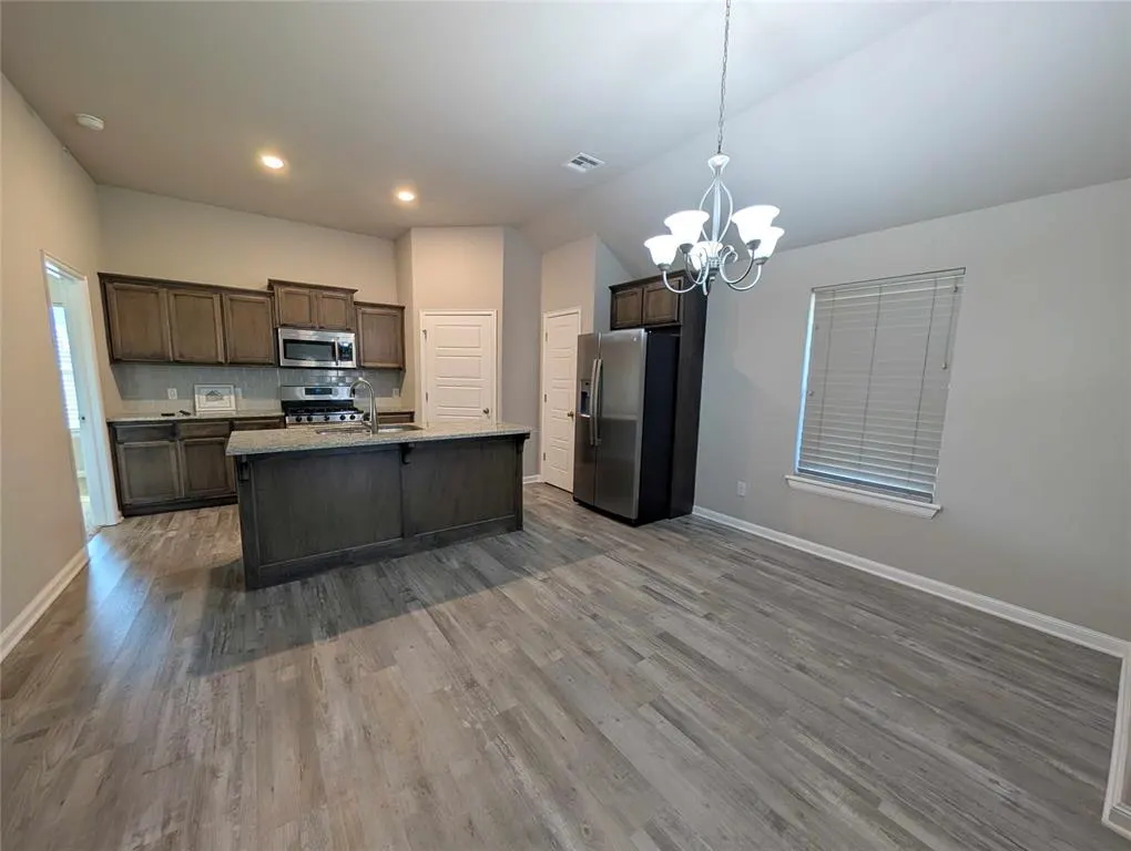Photo 8 — 936 SW 139th Street, Oklahoma City, OK 73170
