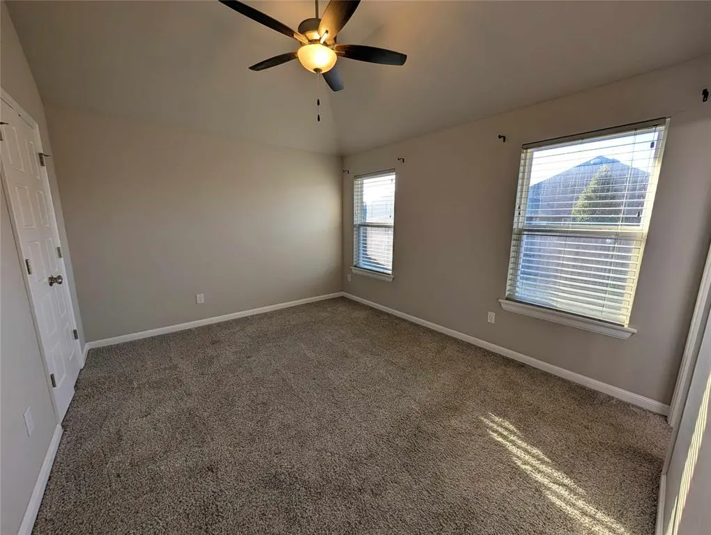 Photo 9 — 936 SW 139th Street, Oklahoma City, OK 73170