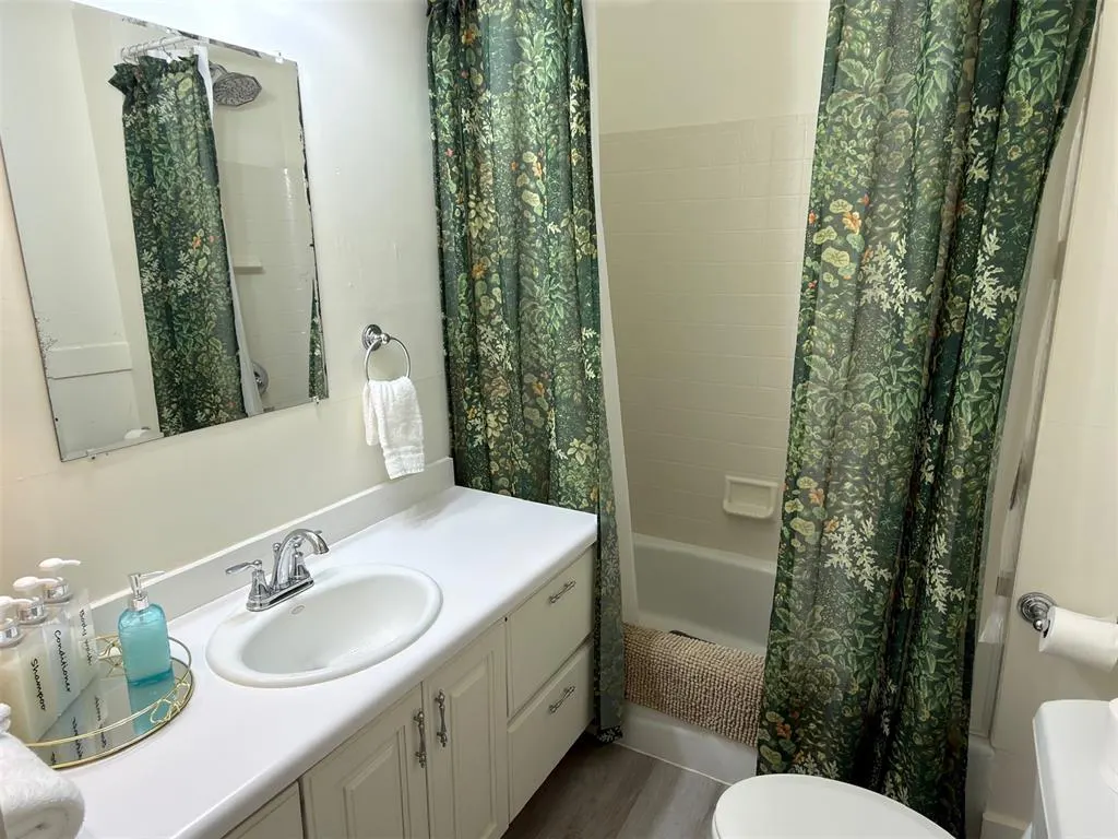 Photo 23 — 1528 W Missouri Avenue, Chickasha, OK 73018