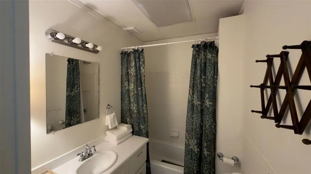 Photo 24 — 1528 W Missouri Avenue, Chickasha, OK 73018