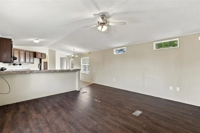 Photo 5 — 14363 SE 23rd Street, Choctaw, OK 73020