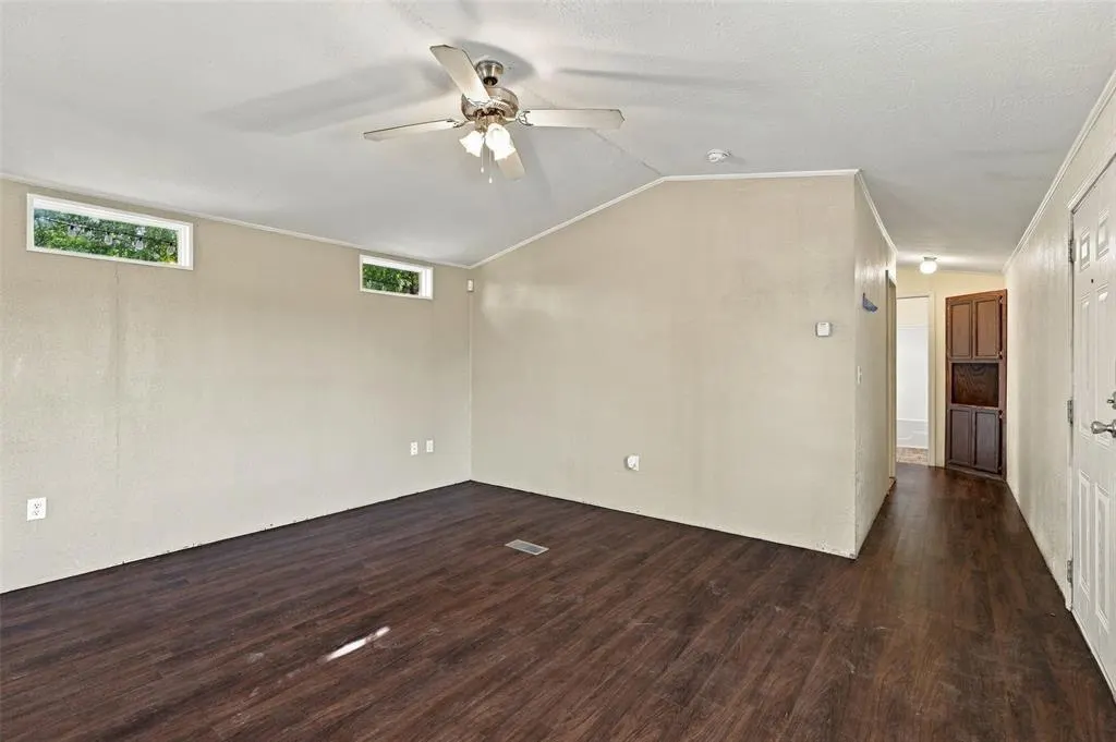 Photo 6 — 14363 SE 23rd Street, Choctaw, OK 73020