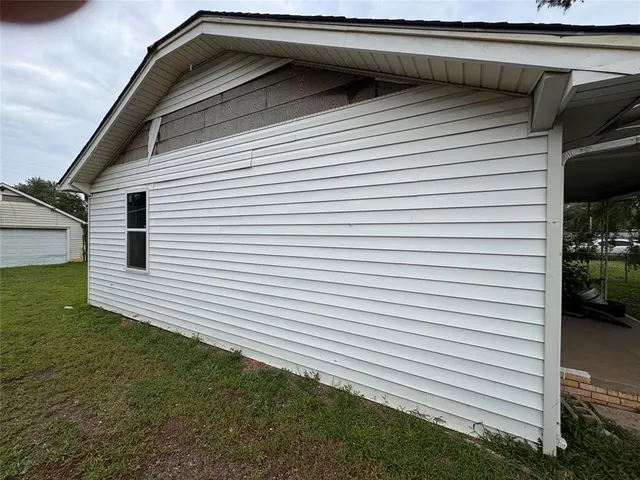 Photo 3 — 325 SE 42nd Street, Oklahoma City, OK 73129