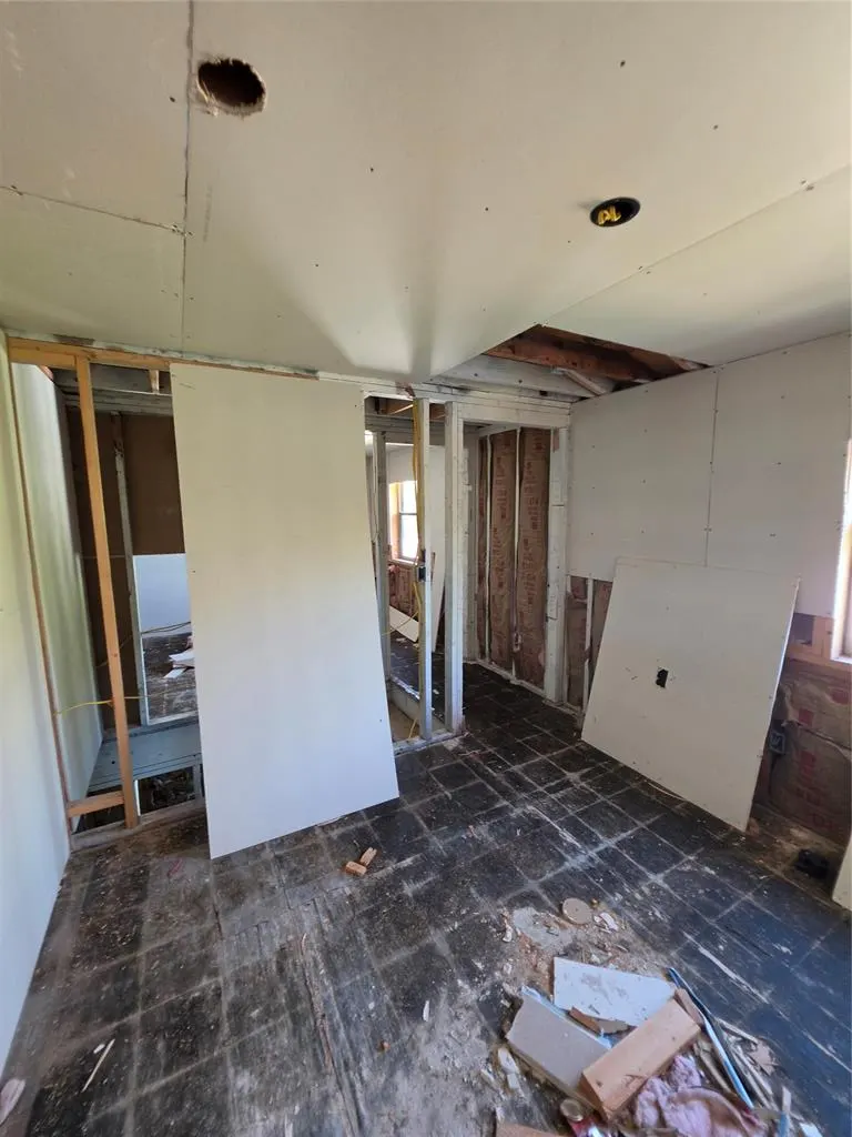 Photo 17 — 325 SE 42nd Street, Oklahoma City, OK 73129
