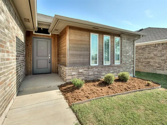 Photo 2 — 6605 SE 85th Street, Oklahoma City, OK 73135
