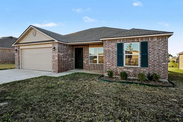 Photo 4 — 695 Foxtail Drive, Newcastle, OK 73065