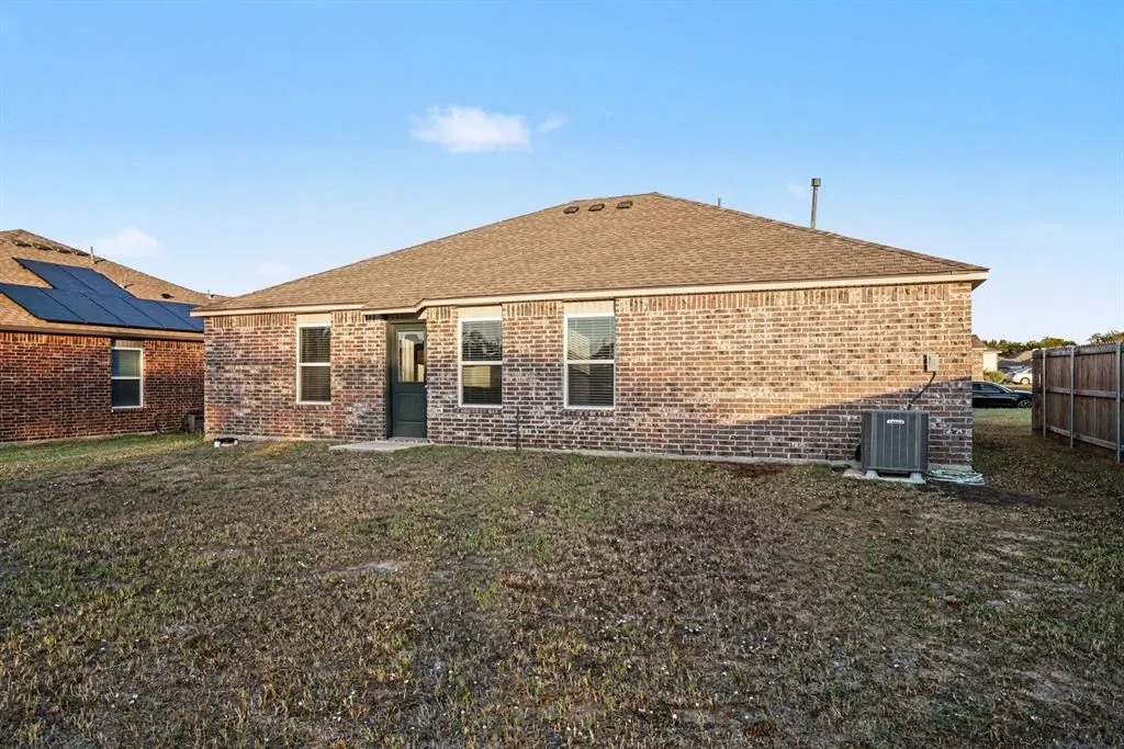 Photo 21 — 695 Foxtail Drive, Newcastle, OK 73065