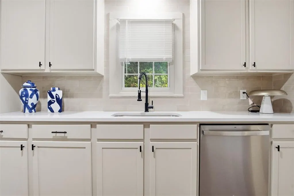 Photo 10 — 912 S 16th Street, Chickasha, OK 73018