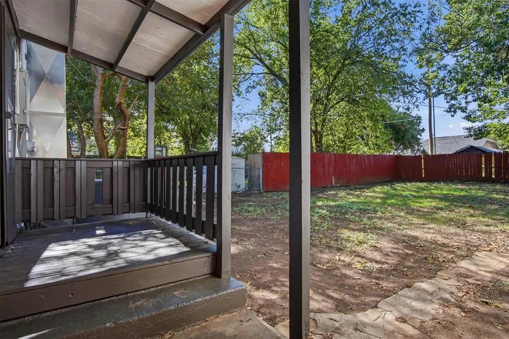 Photo 34 — 912 S 16th Street, Chickasha, OK 73018