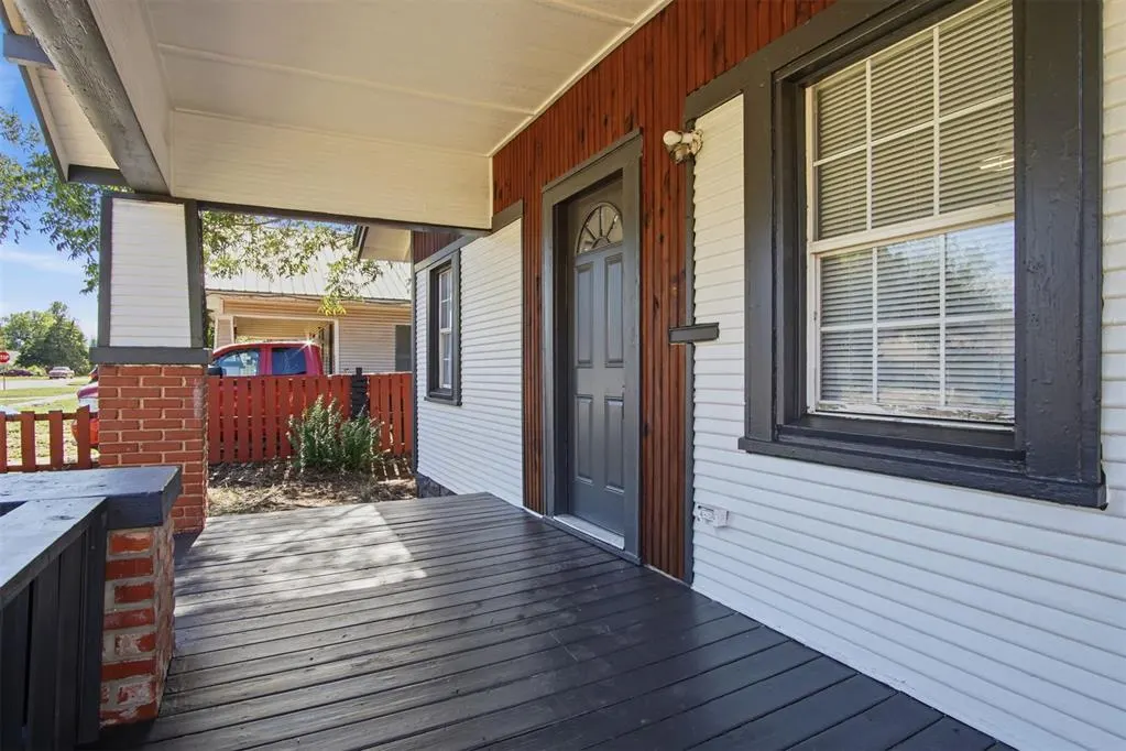 Photo 42 — 912 S 16th Street, Chickasha, OK 73018