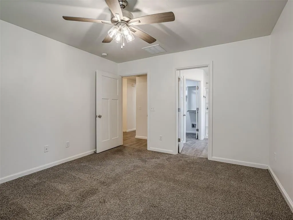 Photo 24 — 10525 NW 32nd Street, Yukon, OK 73099
