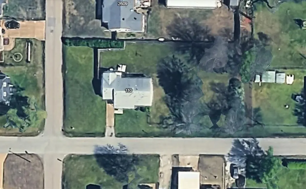 Front exterior — 110 E Chicago Street, Shawnee, OK 74804