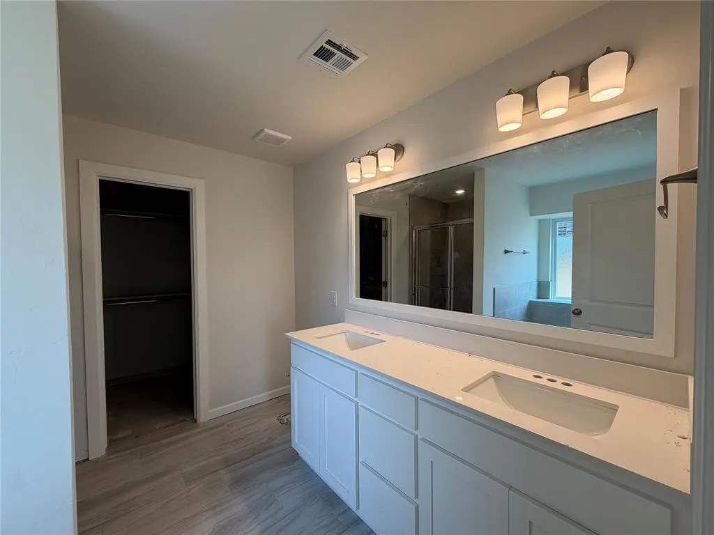Photo 5 — 1116 Redwood Creek Drive, Yukon, OK 73099