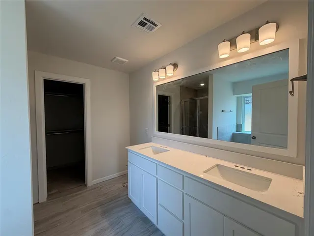 Photo 5 — 1116 Redwood Creek Drive, Yukon, OK 73099